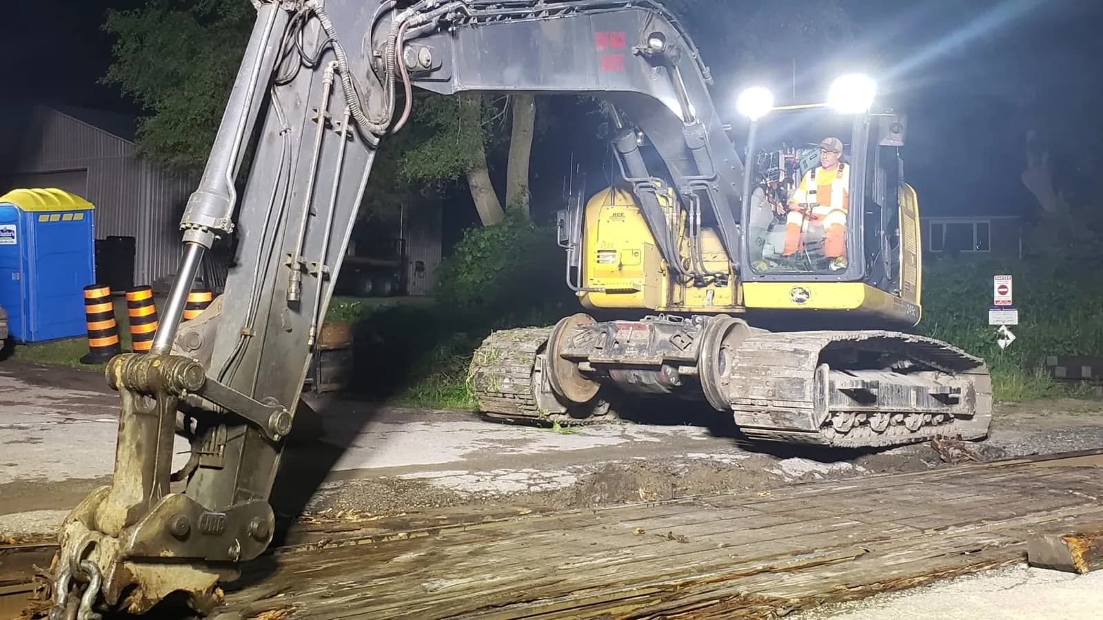 Railavator